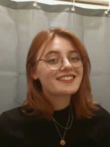 Louise - Vice secrétaire