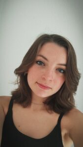 Janelle - Community Manager